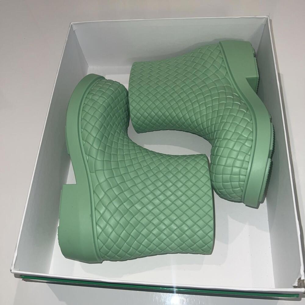 $850 Bottega Veneta Green Fireman Boots size 38 .5 - Picture 11 of 14